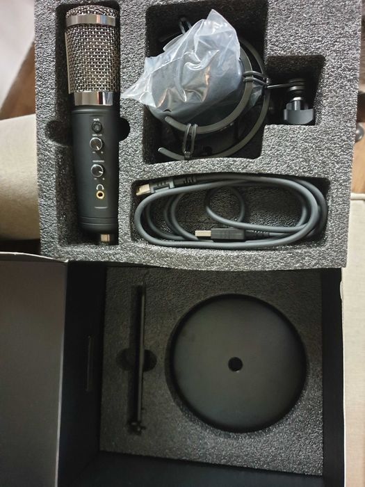 Mikrofon streamingowy gamingowy Trust GTX Exxo 256