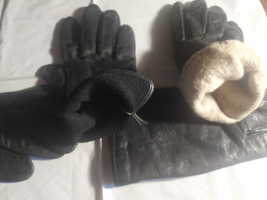Перчатки кожаные  на узкую женскую руку (1пара-85грв)