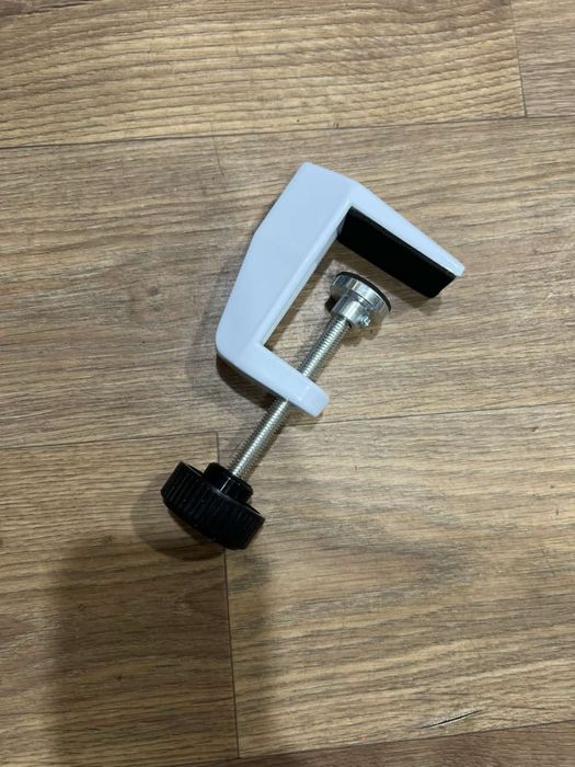 Лампа безтіньова настільна на струбцині 24 Вт, лампа бестеневая