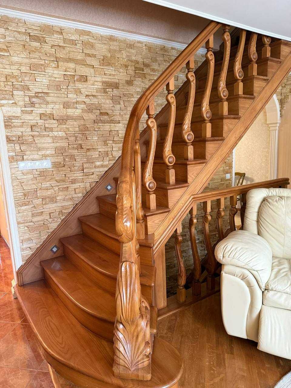 Продаж ДВОХПОВЕРХОВОЇ квартири Пирогівці 117,7 м кв