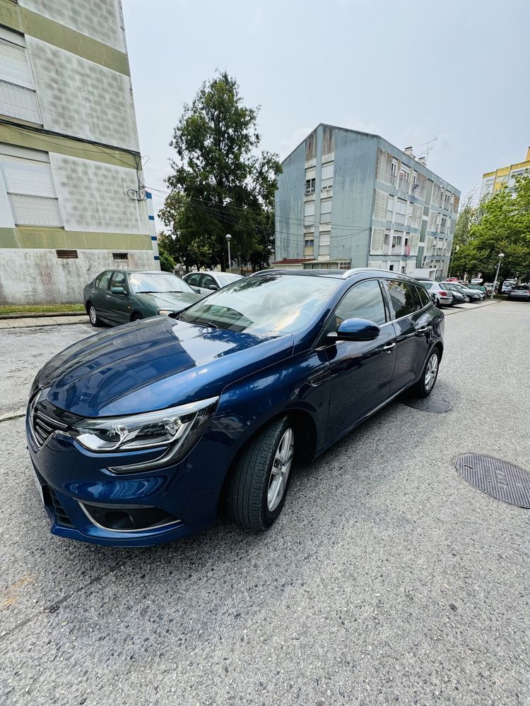 Megane IV Impecável