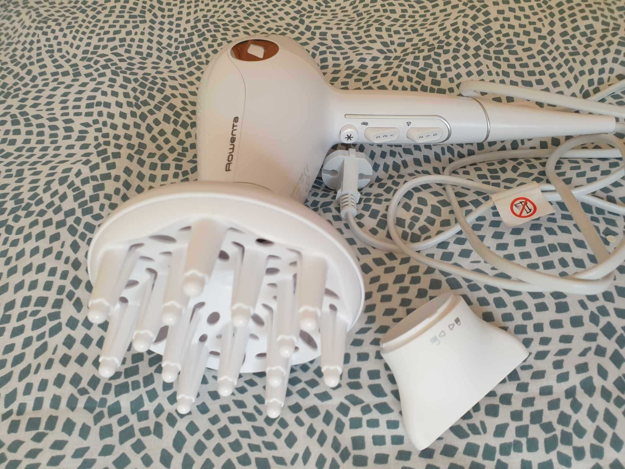 Secador, marca Rowenta