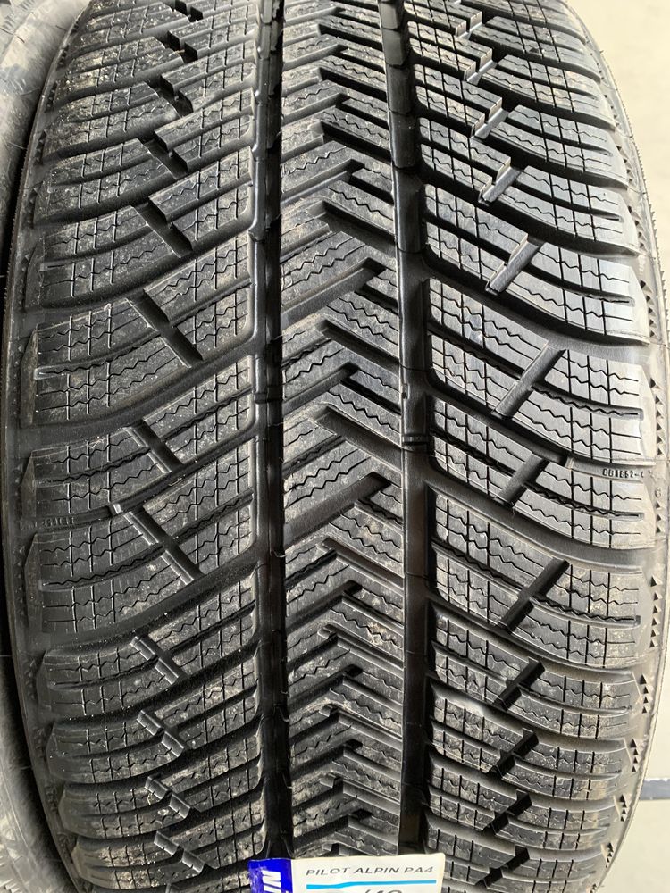 (4шт) нові 235/40R19 Michelin Pilot Alpin PA4 NO (92V) зимові шини