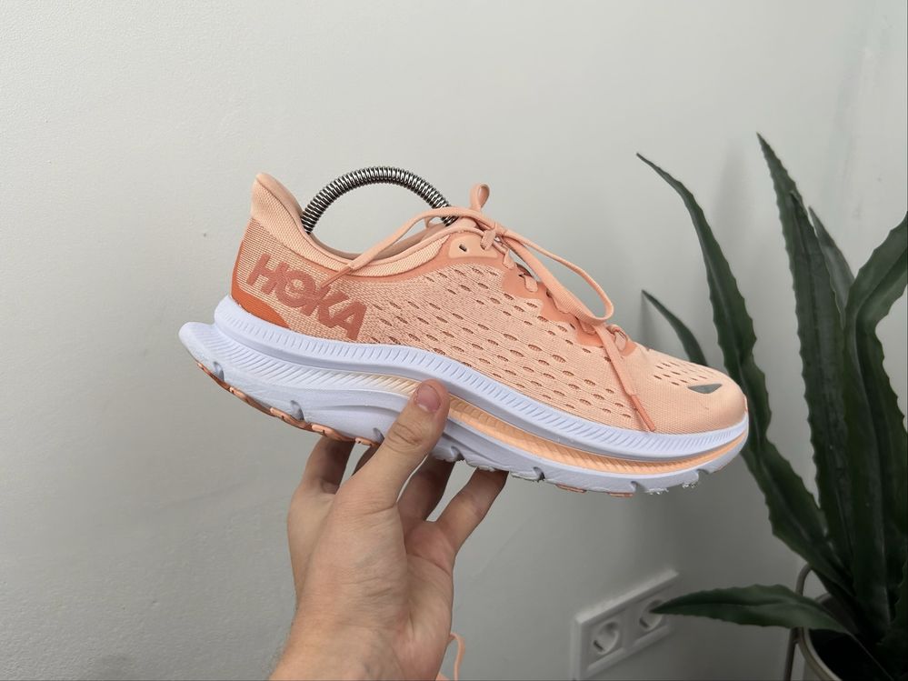 Оригінал! Кросівки Hoka Kawana 44 розмір 03430