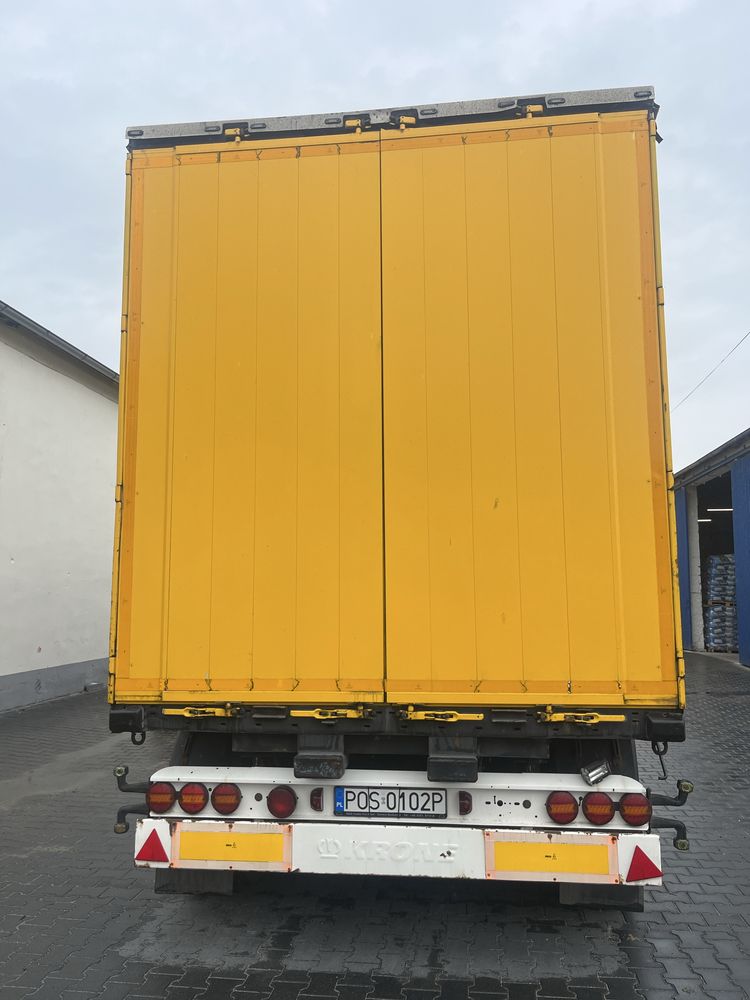 Sprzedaw zestaw Man 26-520 wraz z przyczepa