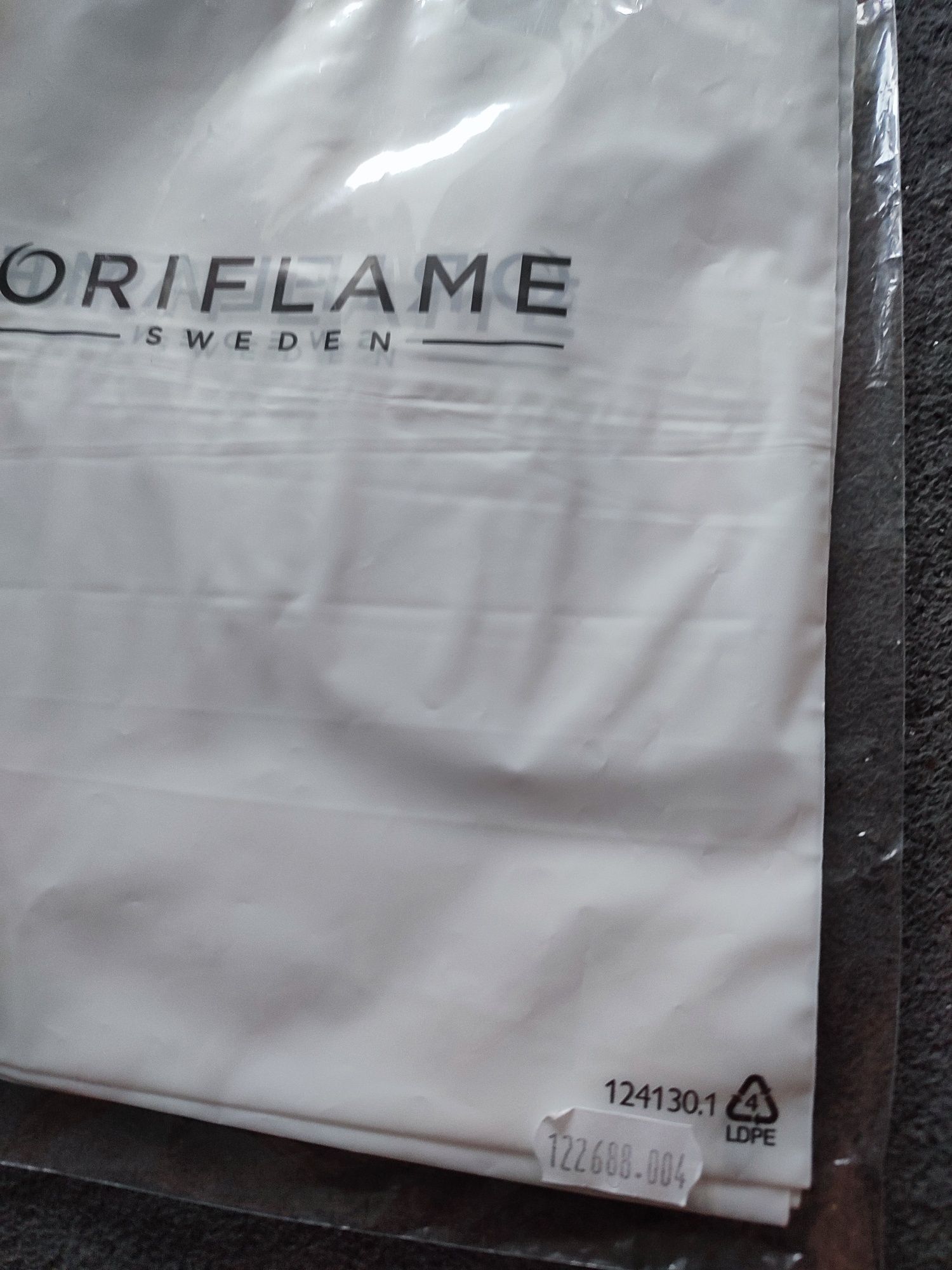 Reklamówki foliowe papierowe Oriflame małe średnie duże