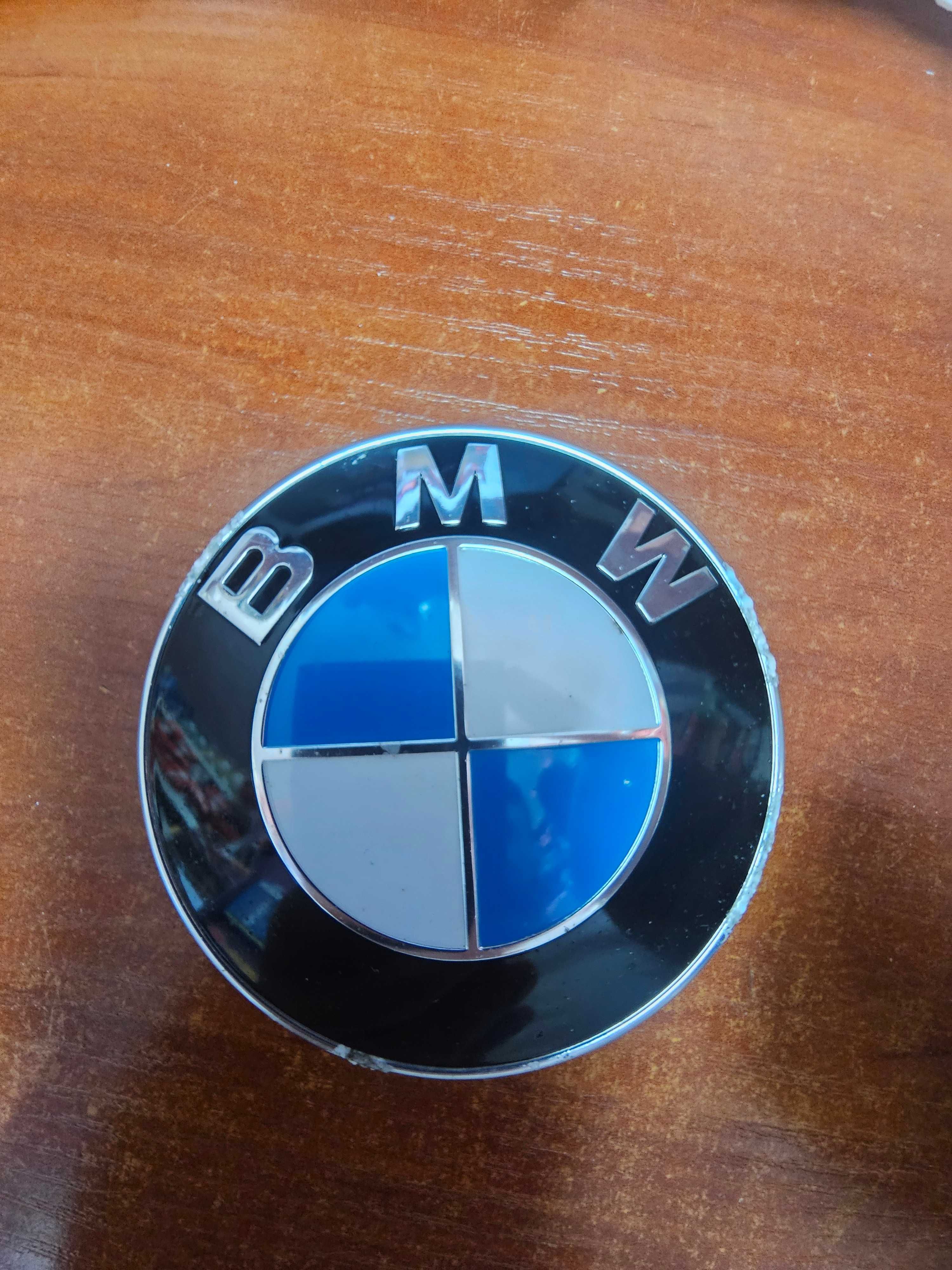 Emblemat Znaczek Przedniego Zderzaka Przód BMW F10 F11 Oryginał OE