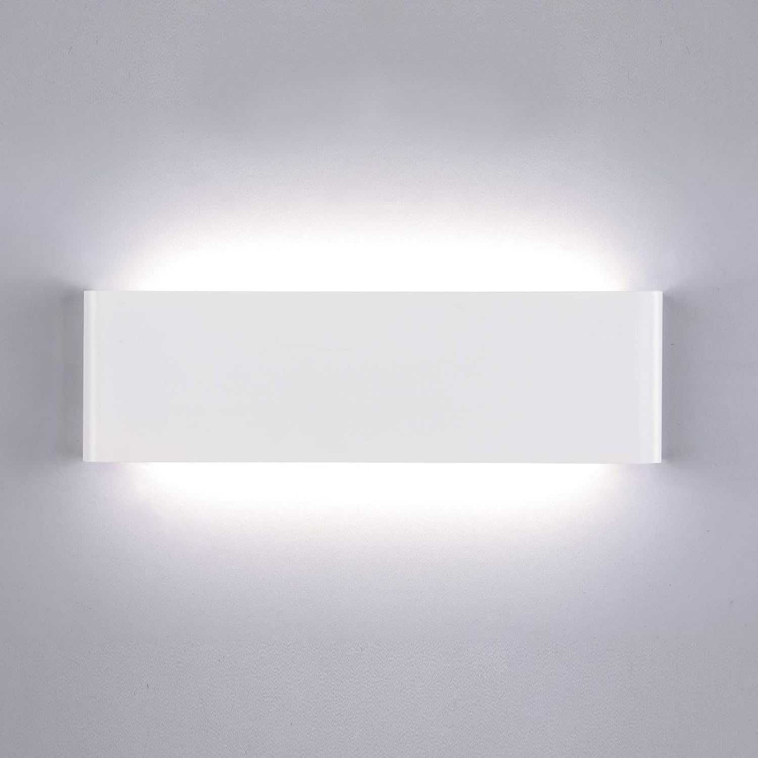 Nowa Lampa biała / kinkiet /aluminium / LED !3016!