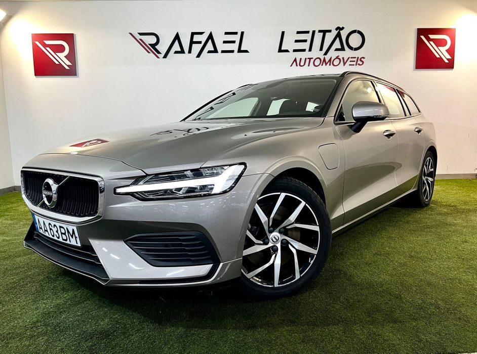 Volvo V60 2.0 T8 AWD TE Momentum