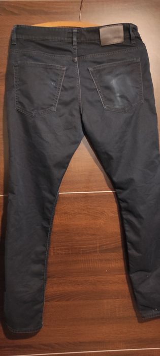 Hugo Boss  jeansy rurki slim męskie L