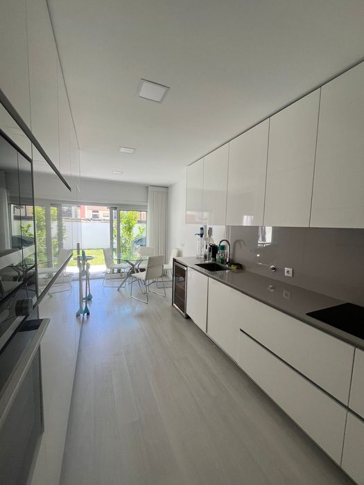 Faço limpezas de manutenção no Porto