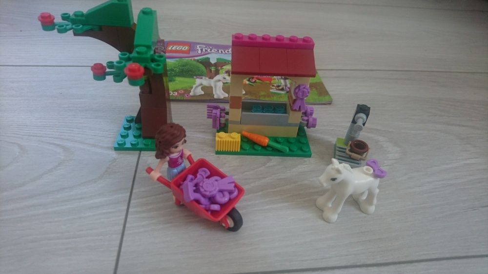 Lego friends Olivia i jej źrebaczek 41003