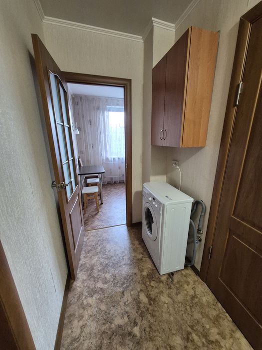 Подобово та погодинно здається 1 кімнатна квартира на Митниці