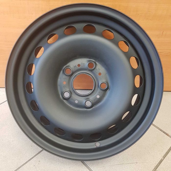 Felga Stal. 6Jx15 ET43 5x112 VW Golf VII