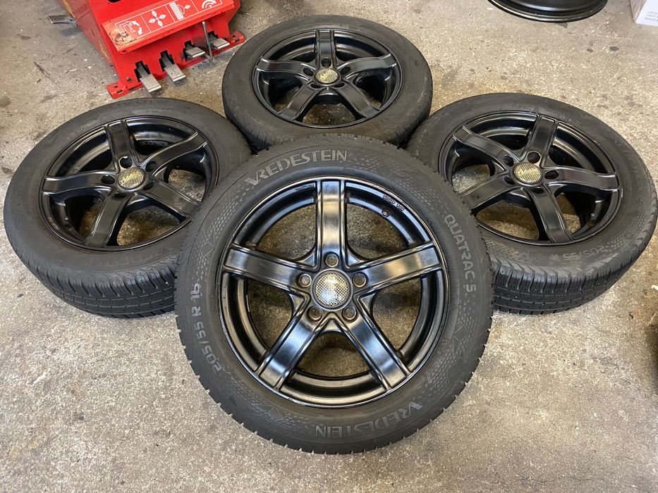 FELGI 16 5x114,3 opony całoroczne 205/55R16 Vredestein 6,5mm