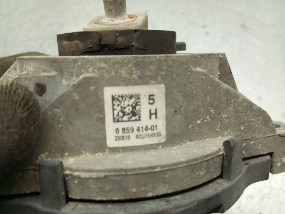 Apoio do motor BMW 1 (F21)