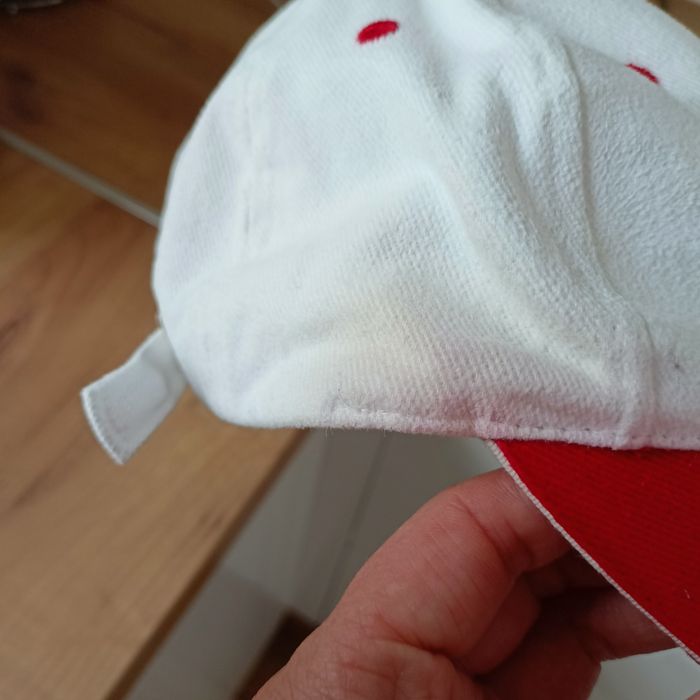 Śliczna czapka z daszkiem Hill Polska 100%bawełny