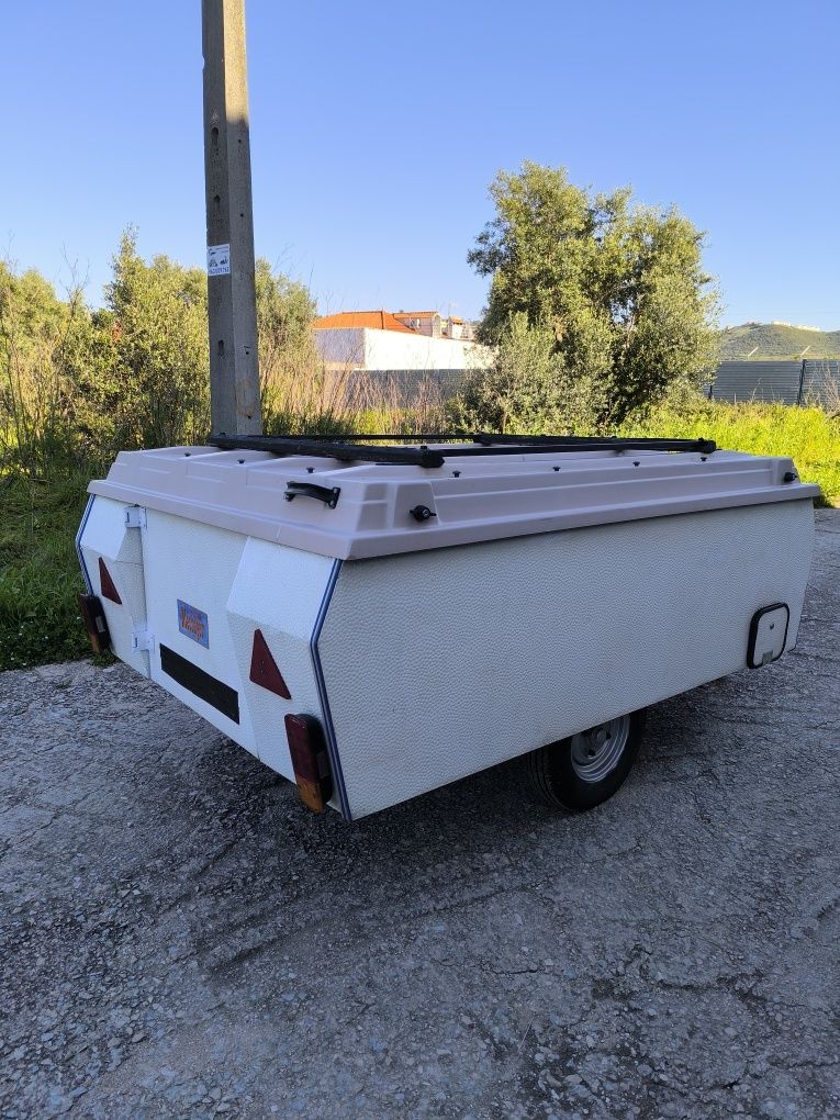 Atrelado tenda messager