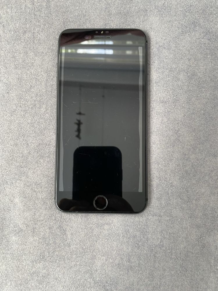 Iphone 8plus 64gb