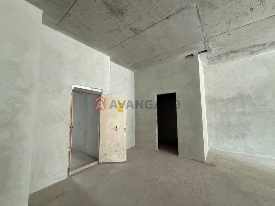 Оренда комерції 84 м2 в Аурум Санрайз на Пимоненка / фасадне