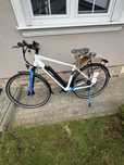 Rower elektryczny trekkingowy ProTour XC921 28" 12,8 Ah 250W 25 km/h