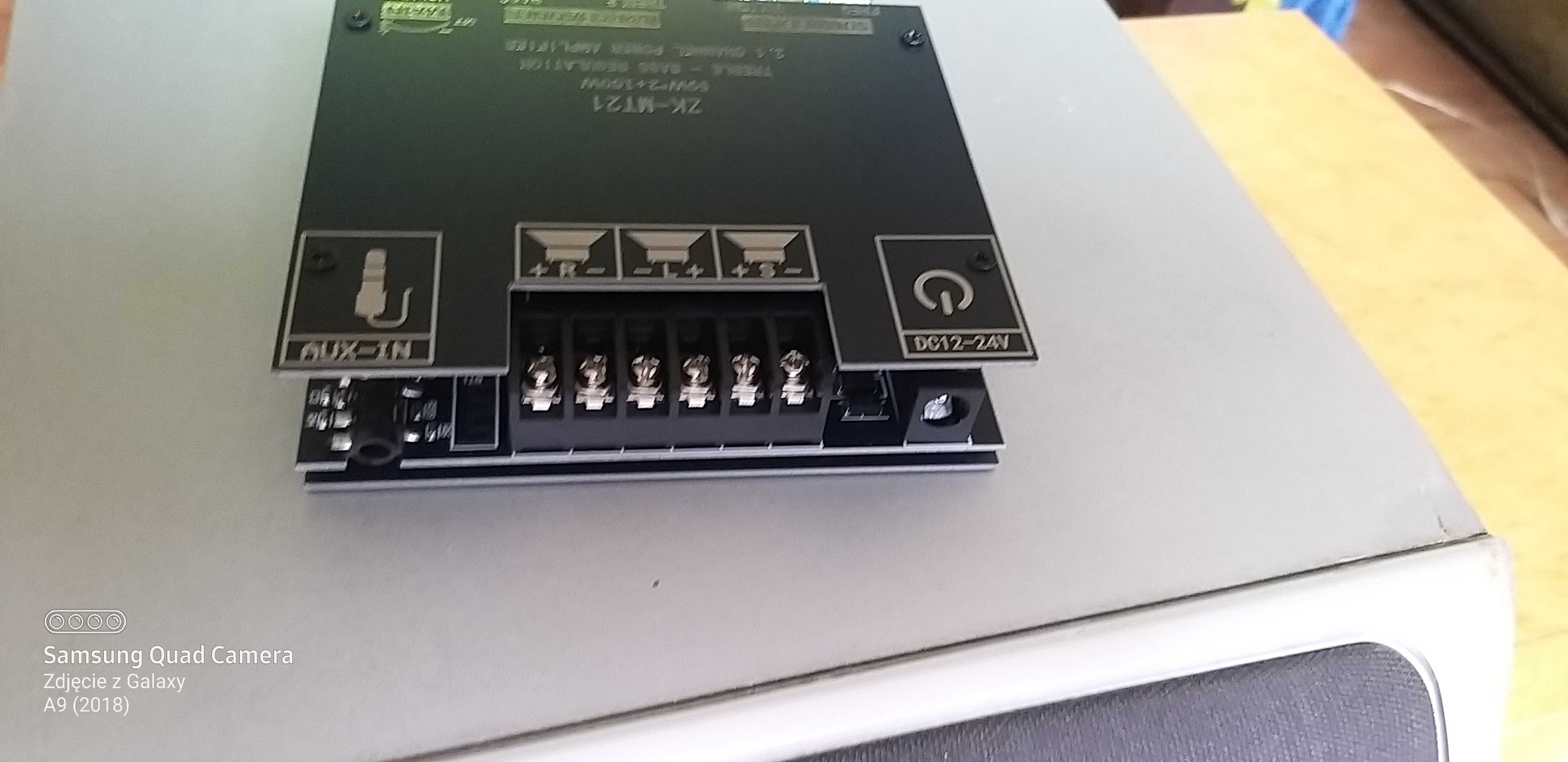 Wzmacniacz cyfrowy 2.1 Bluetooth, Aux