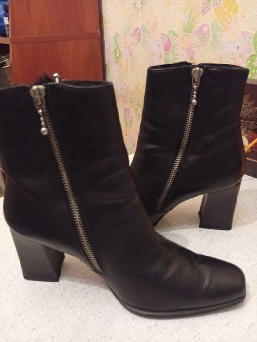 Зимние полусапожки.