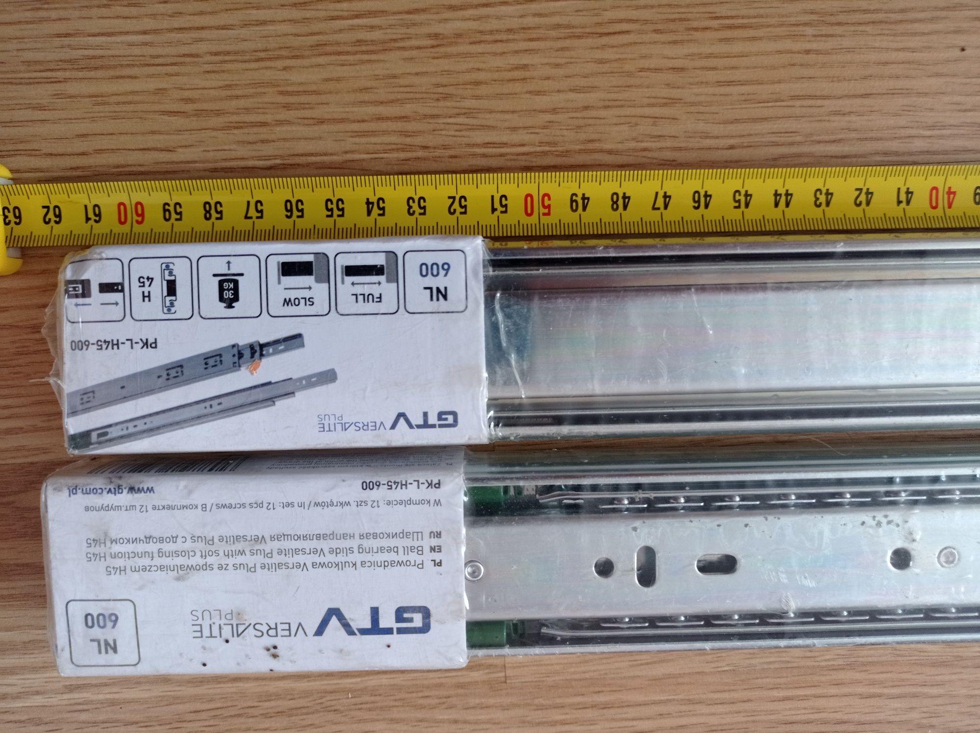 Prowadnica kulkowa Versalite Plus ze spowalniaczem H45 - 2 sztuki