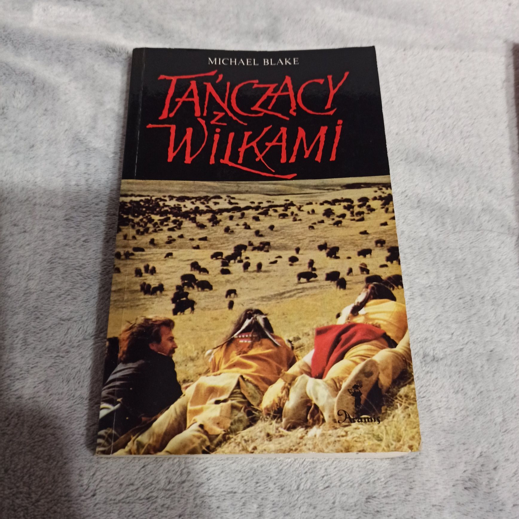 Zestaw czterech książek Tańczący z Wilkami i inne