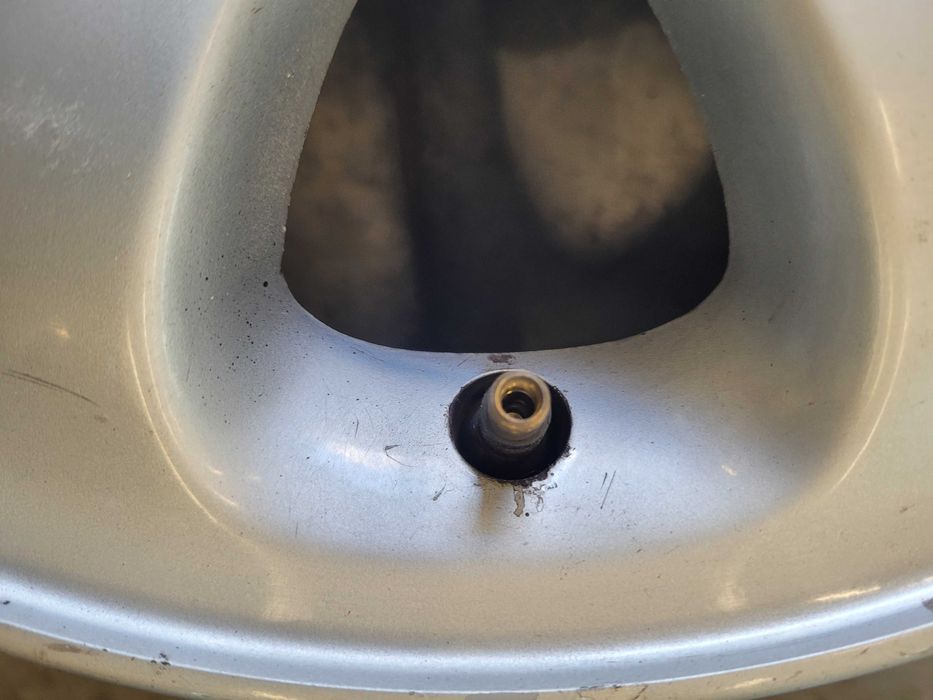 felgi volvo r 15 aluminiowe