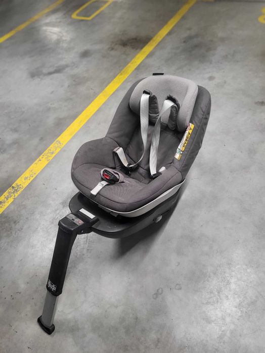 Fotelik Maxi-Cosi 2wayPearl 9-18kg z bazą 2wayFix