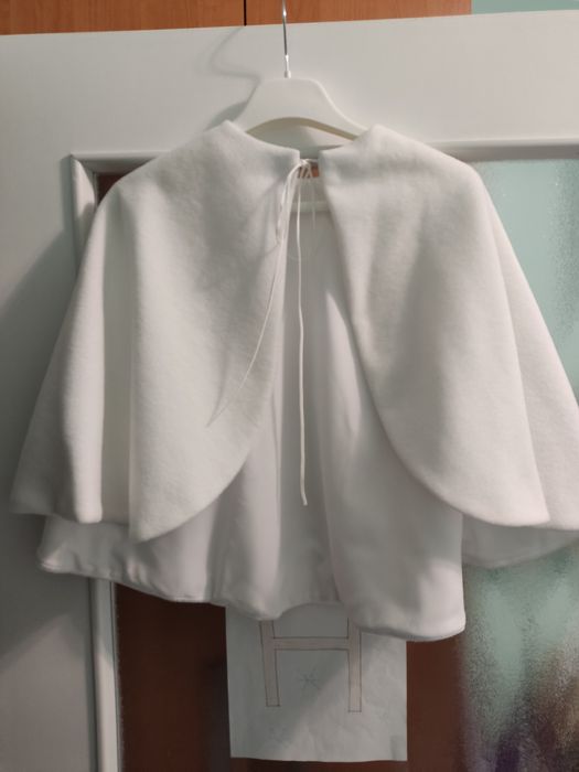 Piękna suknia komunijna z bolerkiem