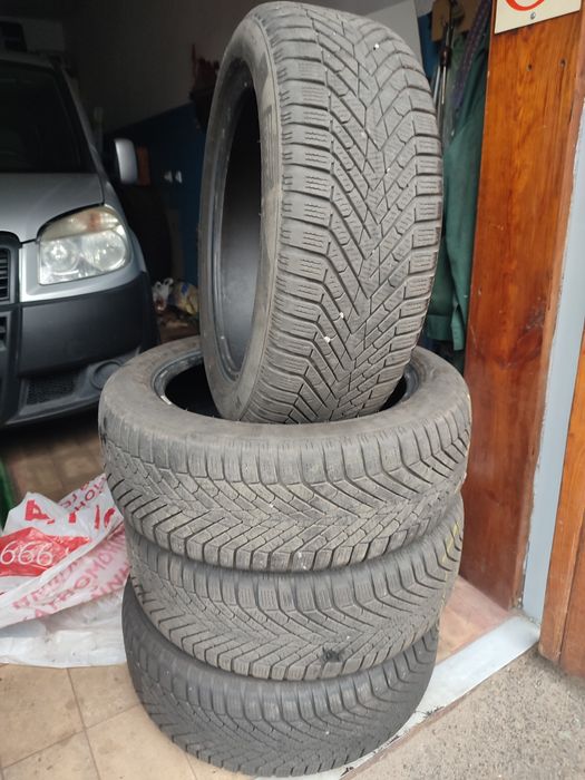 Шини PIRELLl cinturato 215/55 r17.