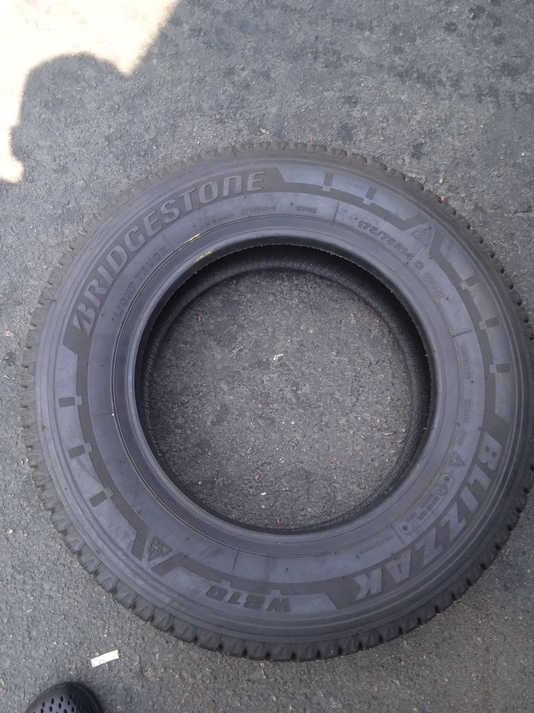 Одно распаровка зима 175.75.14С Bridgestone Blizak W810, New 21p.