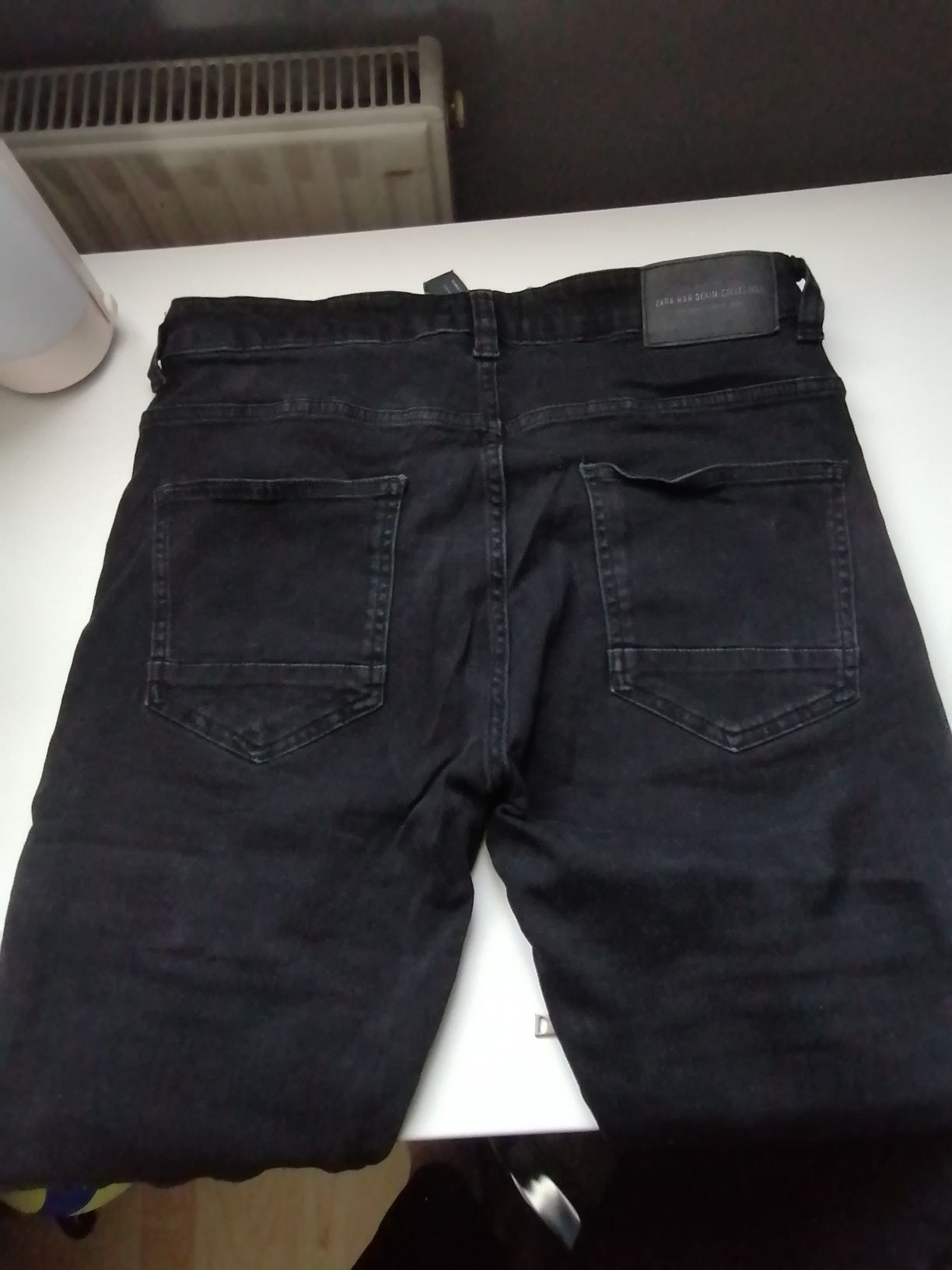 Spodnie jeansowe Zara 40