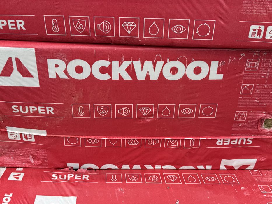 Wełna skalna ROCKWOOL SUPERROCK 10cm 100mm 0,035