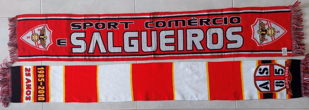 2 cachecois do Salgueiros