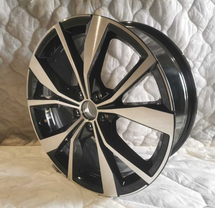 Alufelgi 7Jx18 VW T-Cross Taigo Taigun Skoda 5x100 ET39 nowe