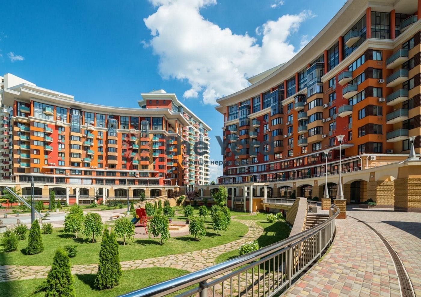 Продаж 3к квартири в ЖК "Сонячна Брама"