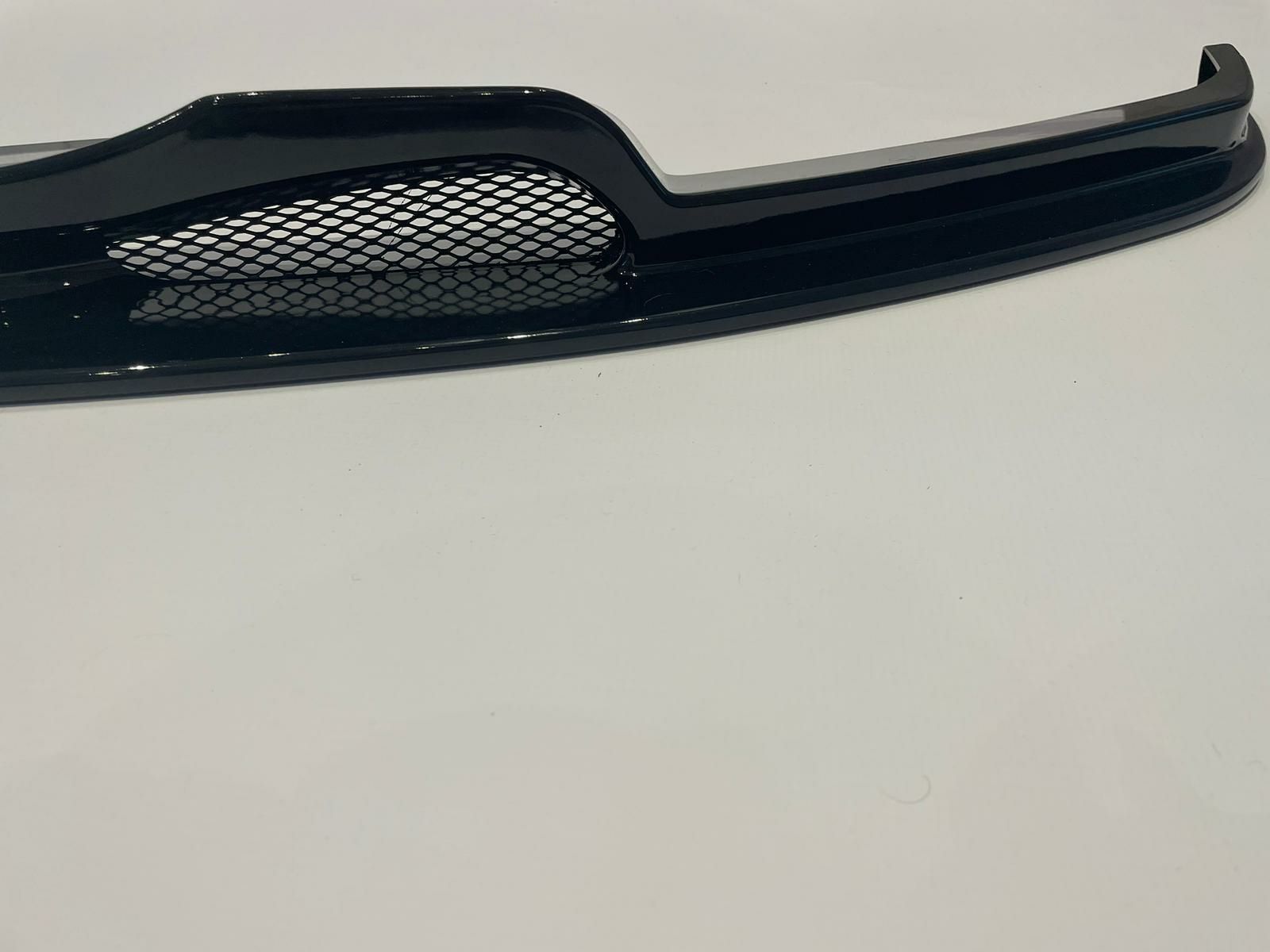 Splitter dokładka zderzaka BMW F30-F31 V STYLE czarny połysk