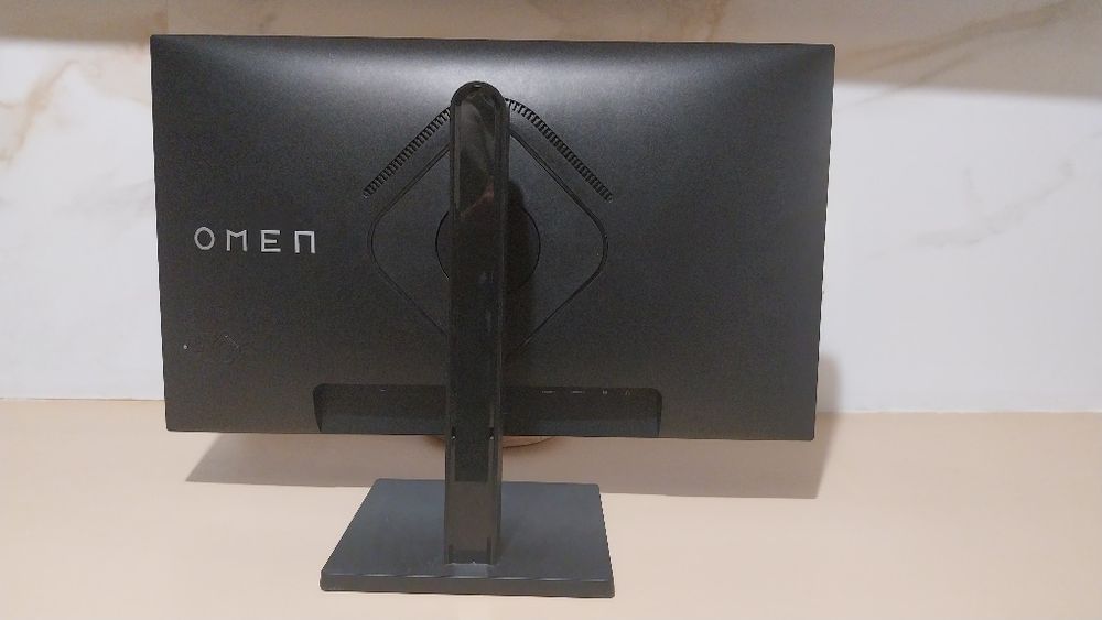 Monitor 165hz,painél IPS,165 HZ com painél partido