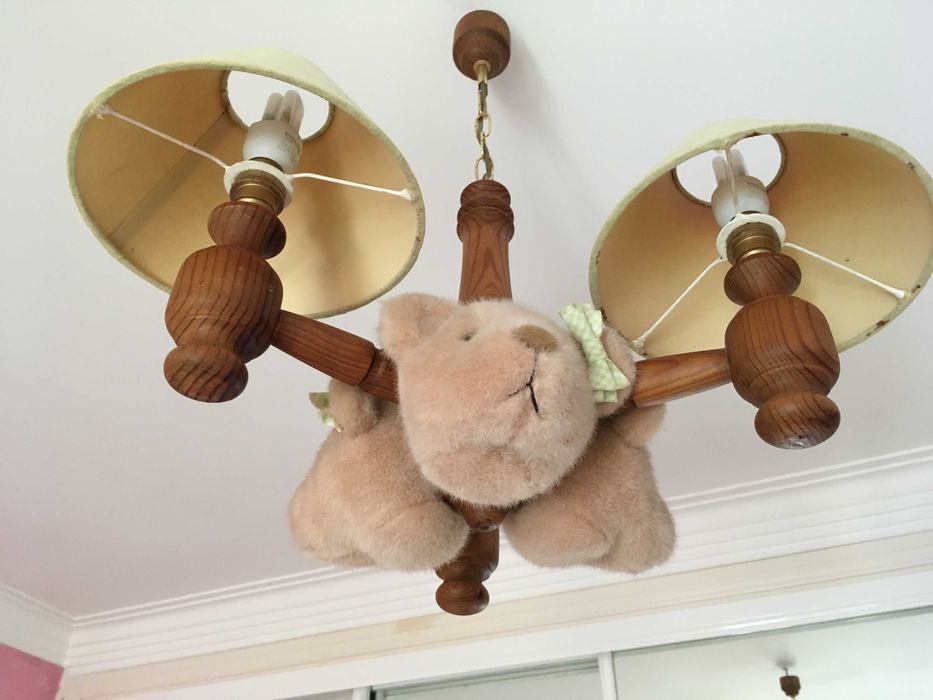 Candeeiro de Teto - criança
