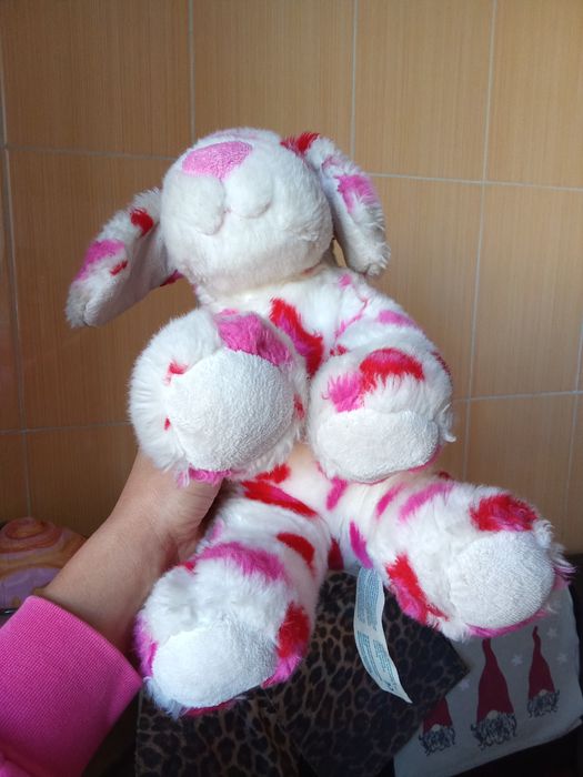 Собака Build A Bear в сердечках песик