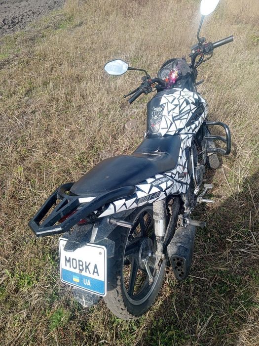 Продам ліфан 150