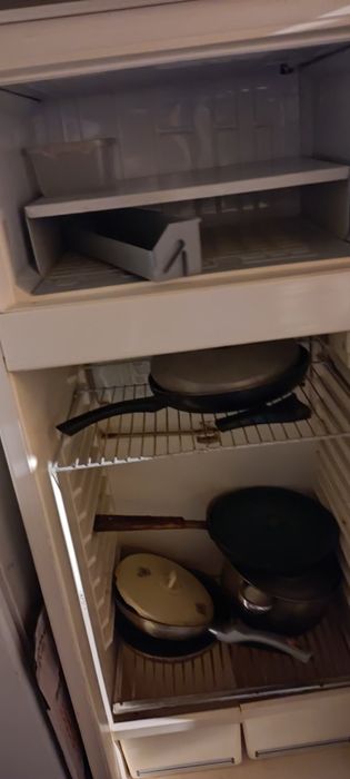 Продам два холодильника