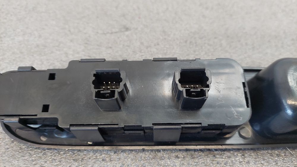 Comando / botão / interruptor vidros frente esquerdo PEUGEOT 307 Break