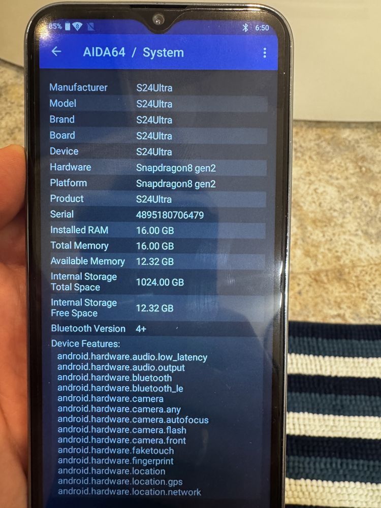 Telefon S24u prawie nowy