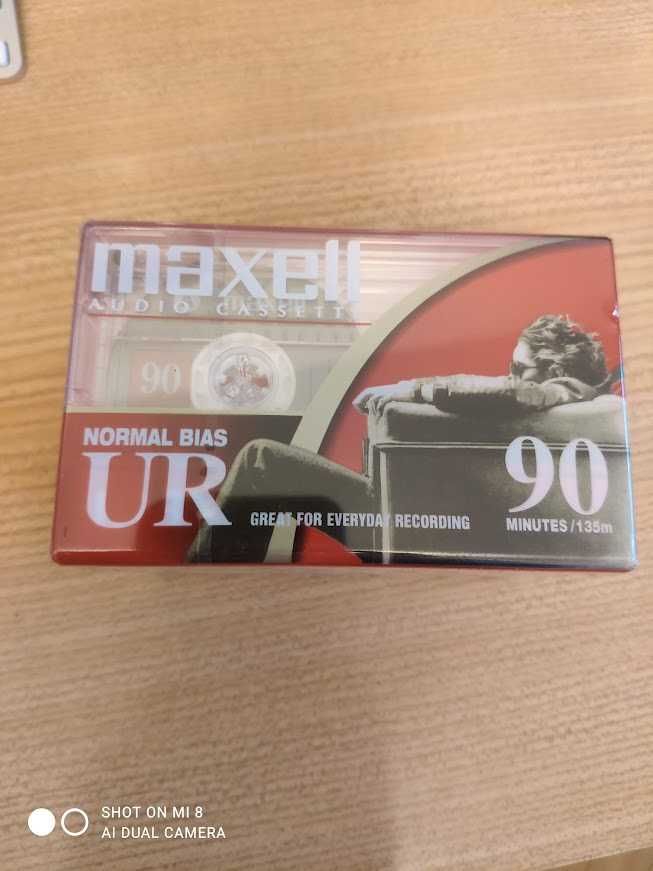 5 kaset Maxell UR-90 fabrycznie zapakowane