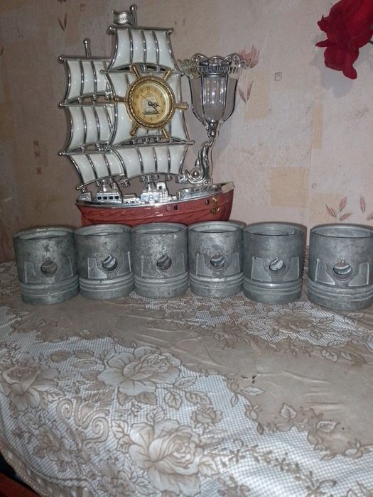 Поршні Газ 52, виготовлення СРСР,нові.