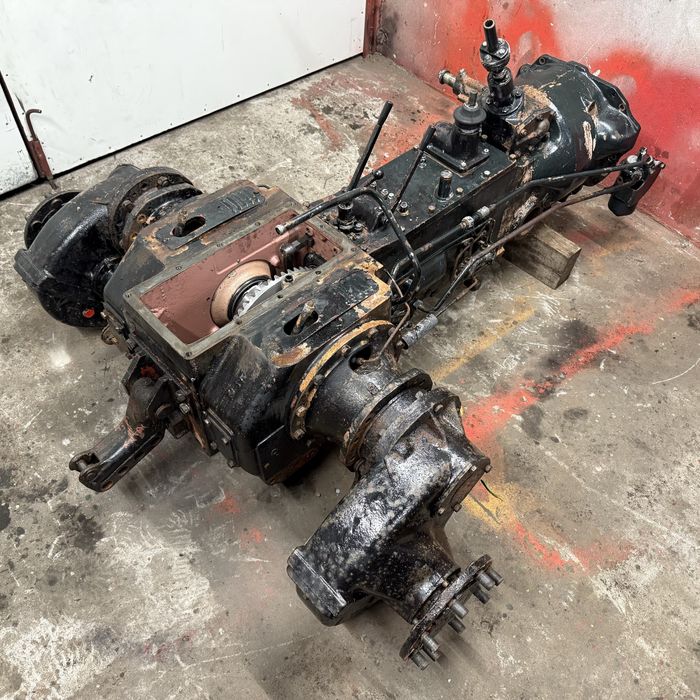 Skrzynia biegów,tylny most,kompletny tył Zetor 7211,7245,6211,6245,itp